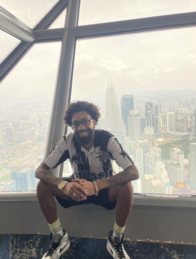 Xavier Aponte — A Global Innovator Bridging Crypto, Technology, and the Creator Economy